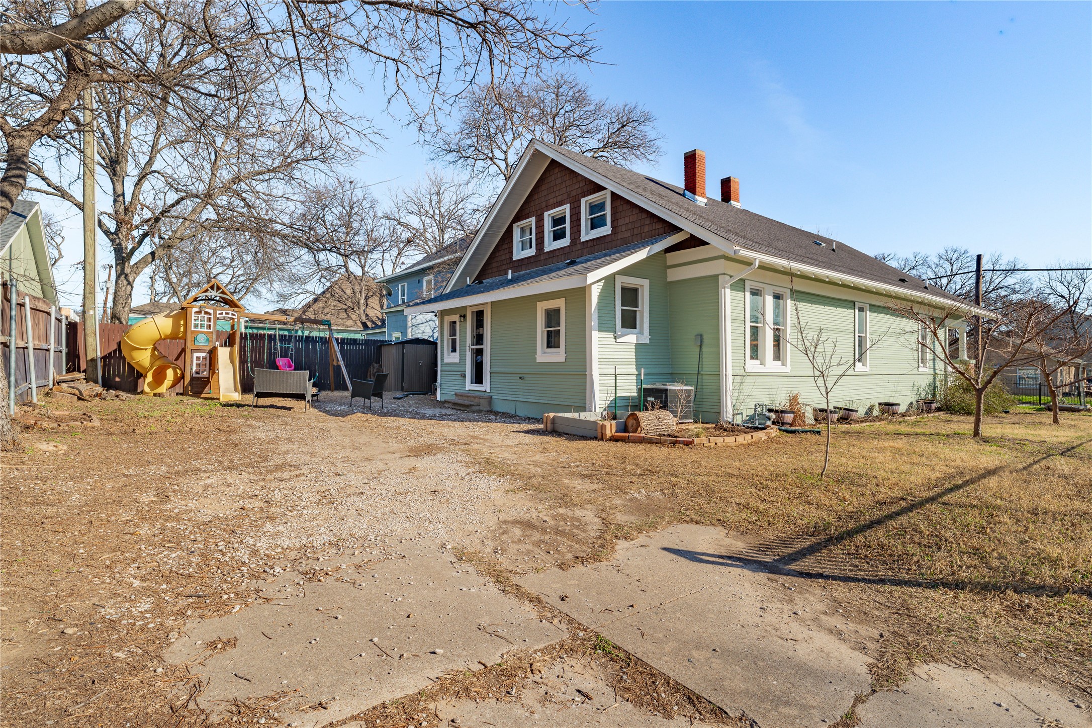 818 W Richmond Avenue Fort Worth TX 76110