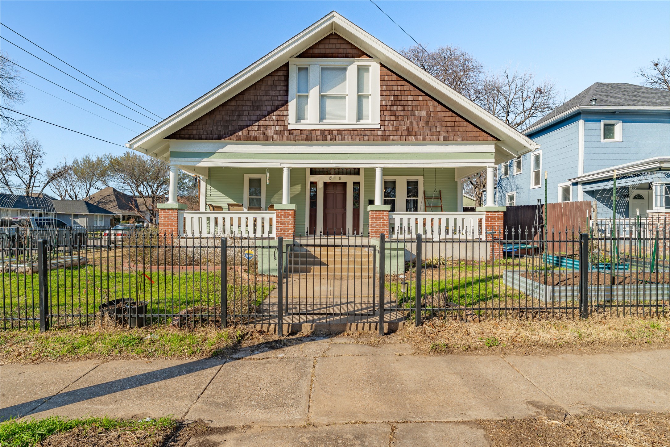 818 W Richmond Avenue Fort Worth TX 76110