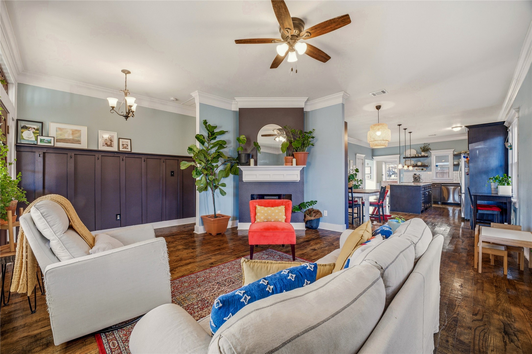 818 W Richmond Avenue Fort Worth TX 76110