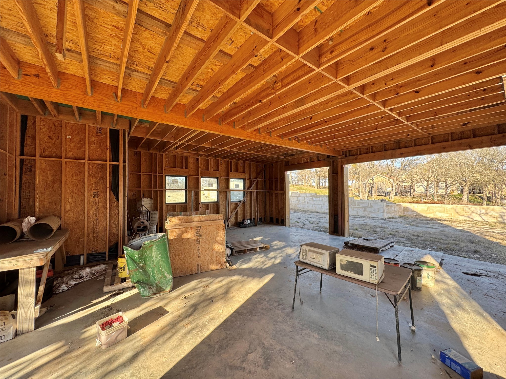 229 W Bluff Lane Millsap TX 76066