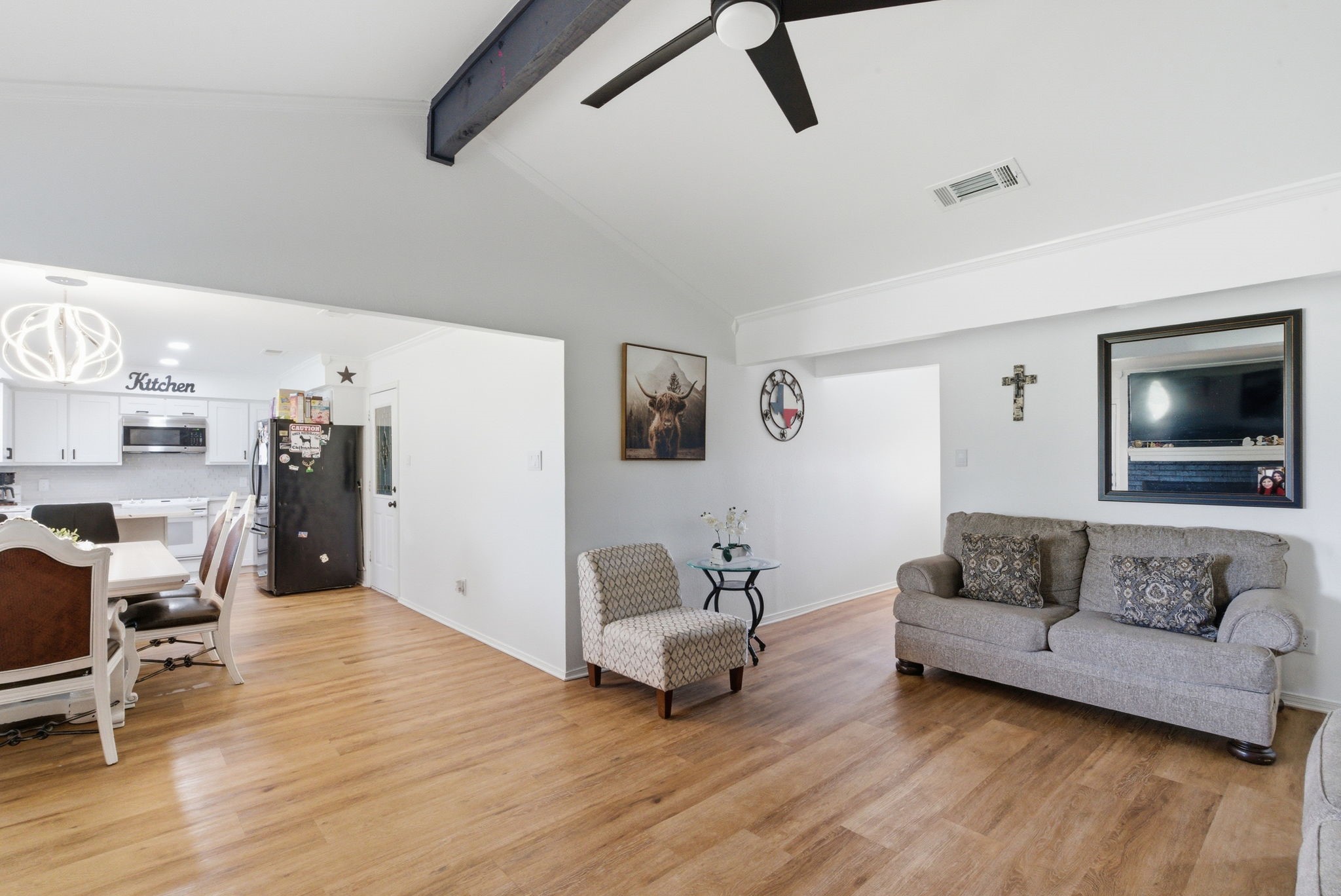 2009 Adams Lane S Azle TX 76020