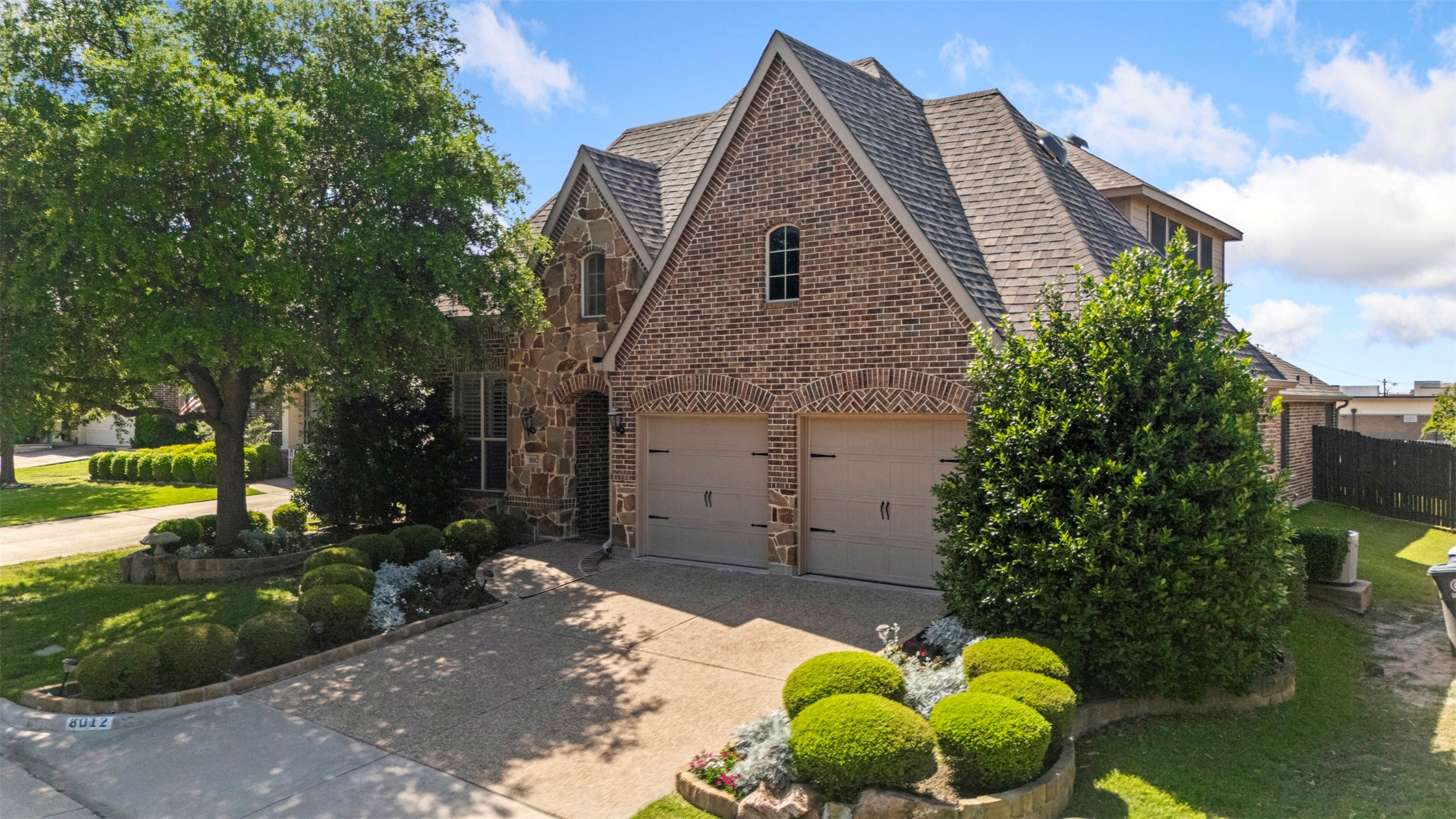 8012 Vista Creek Lane Sachse TX 75048