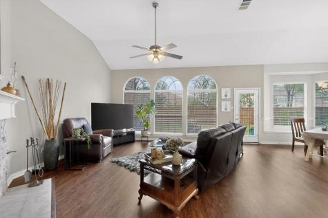 236 Hope Circle Murphy TX 75094