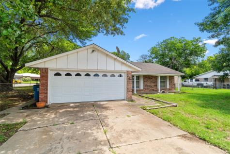 726 N Cummings Drive Alvarado TX 76009