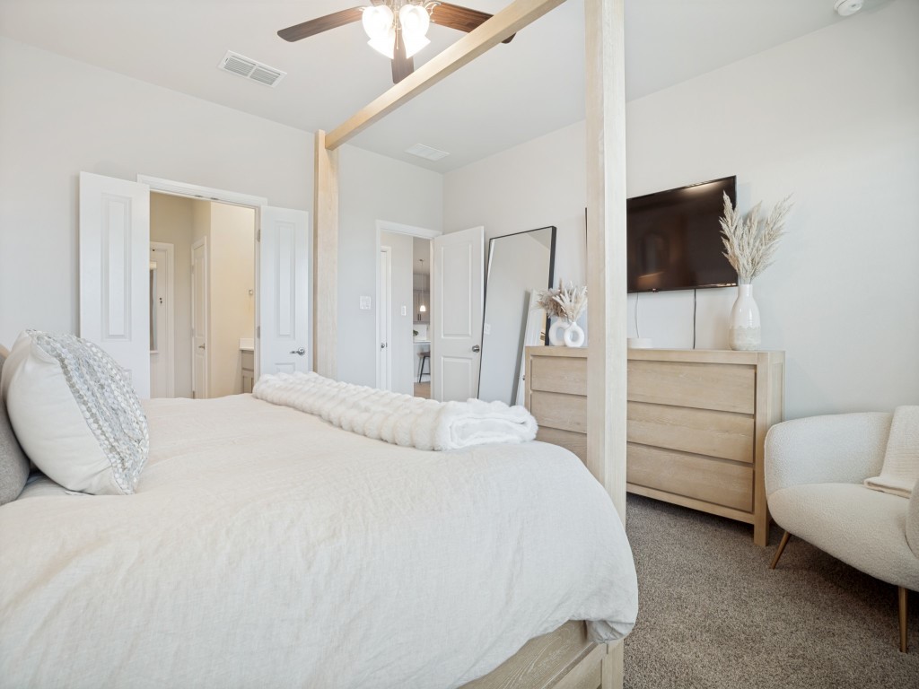 1612 Reed Drive Krum TX 76249