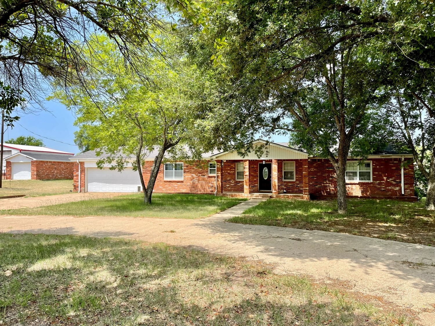 20519 County Road 4114 (with Land) Lindale TX 75771