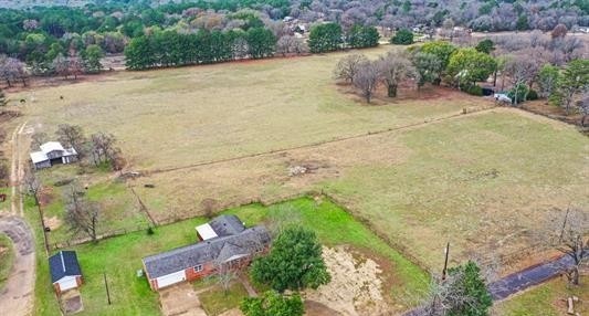 20519 County Road 4114 (with Land) Lindale TX 75771