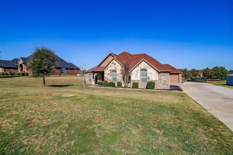 7005 Twin Hills Drive Joshua TX 76058