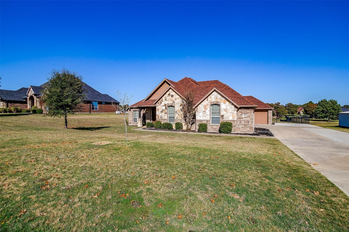 7005 Twin Hills Drive Joshua TX 76058