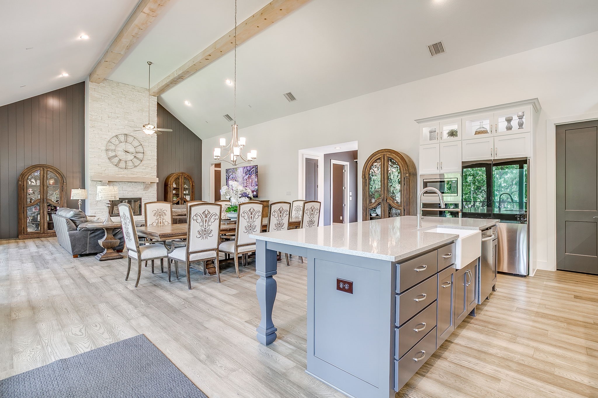 560 Prairie Timber Road Burleson TX 76028