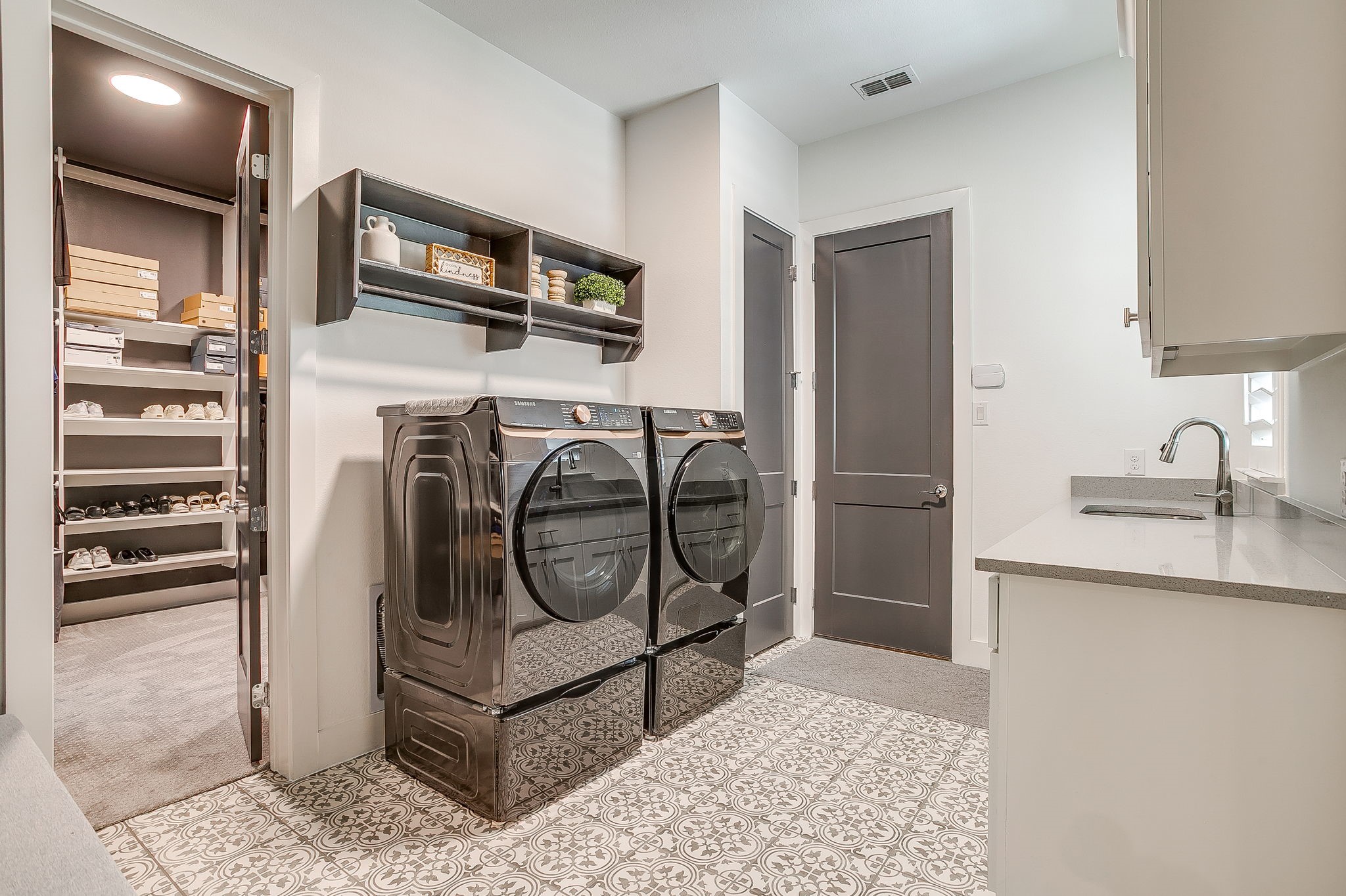 560 Prairie Timber Road Burleson TX 76028