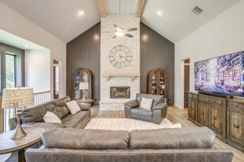 560 Prairie Timber Road Burleson TX 76028