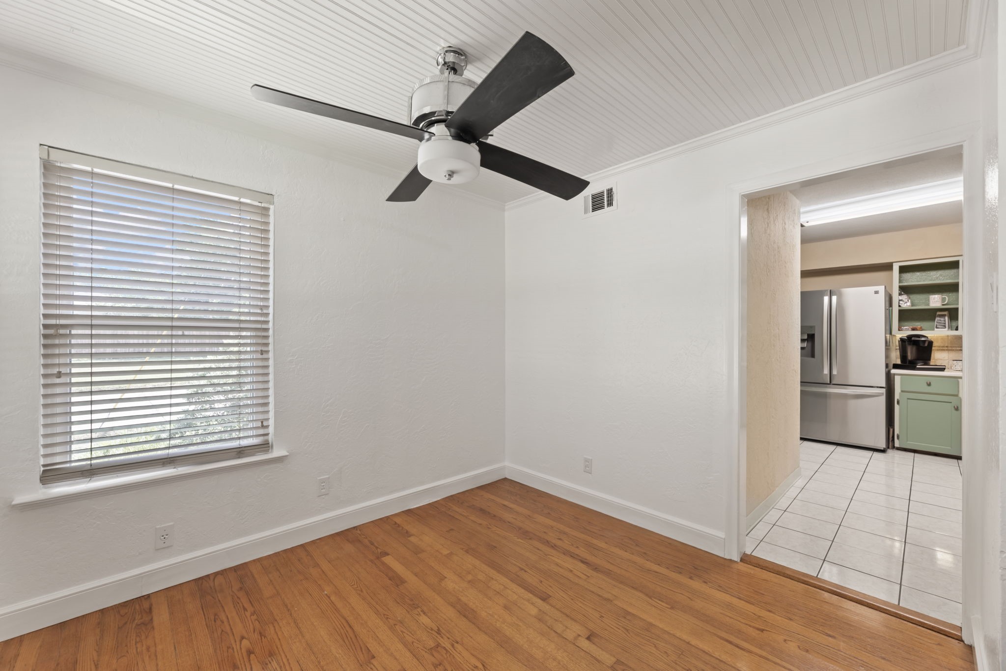 10382 Newcombe Drive Dallas TX 75228