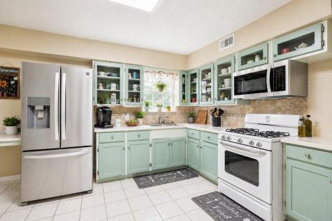 10382 Newcombe Drive Dallas TX 75228