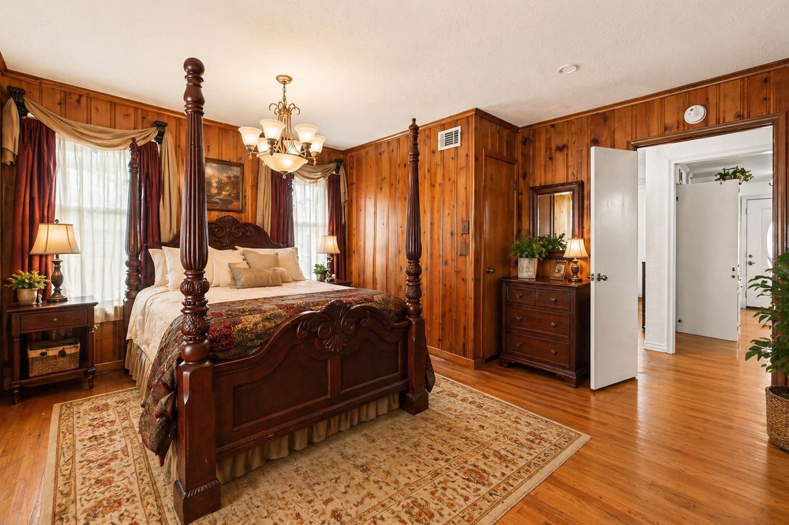 10382 Newcombe Drive Dallas TX 75228