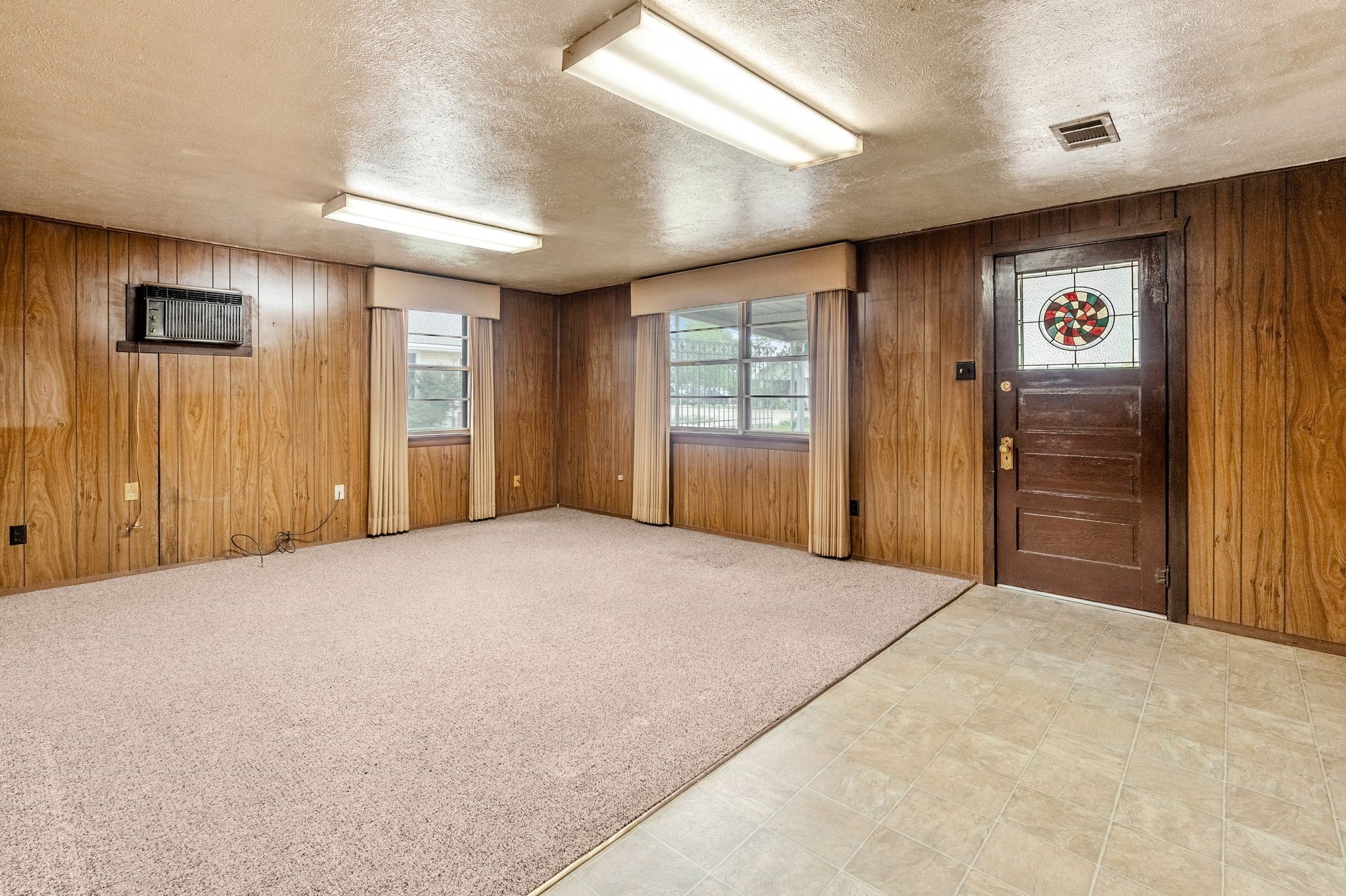604 S Pearl Street Trenton TX 75490