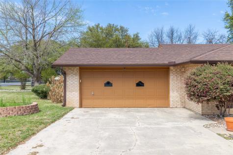 2415 Good Shepherd Drive Brownwood TX 76801
