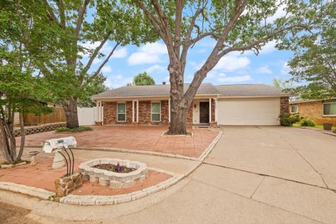 2505 Crestmoor Court Arlington TX 76016