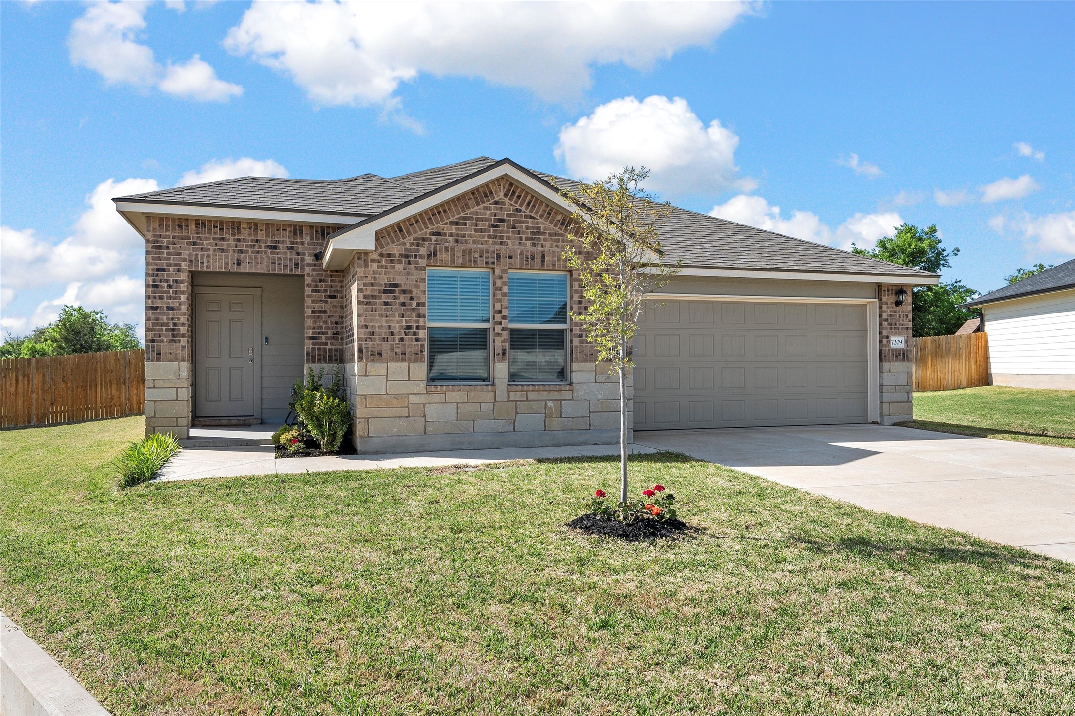 7209 Guadalupe Road China Spring TX 76633