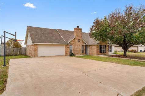 180 Quail Run Drive Woodway TX 76712