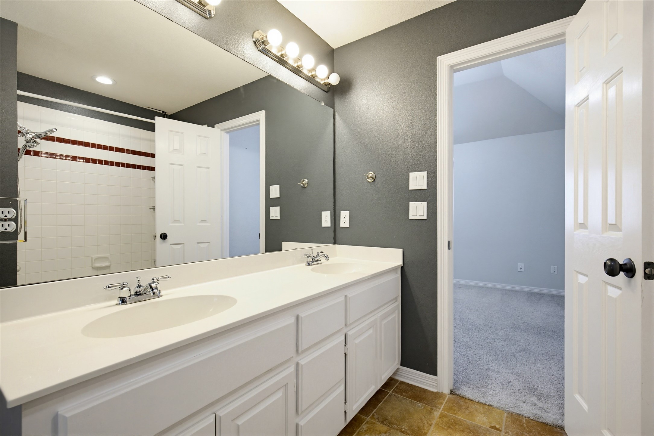 2112 Glendale Drive Plano TX 75023