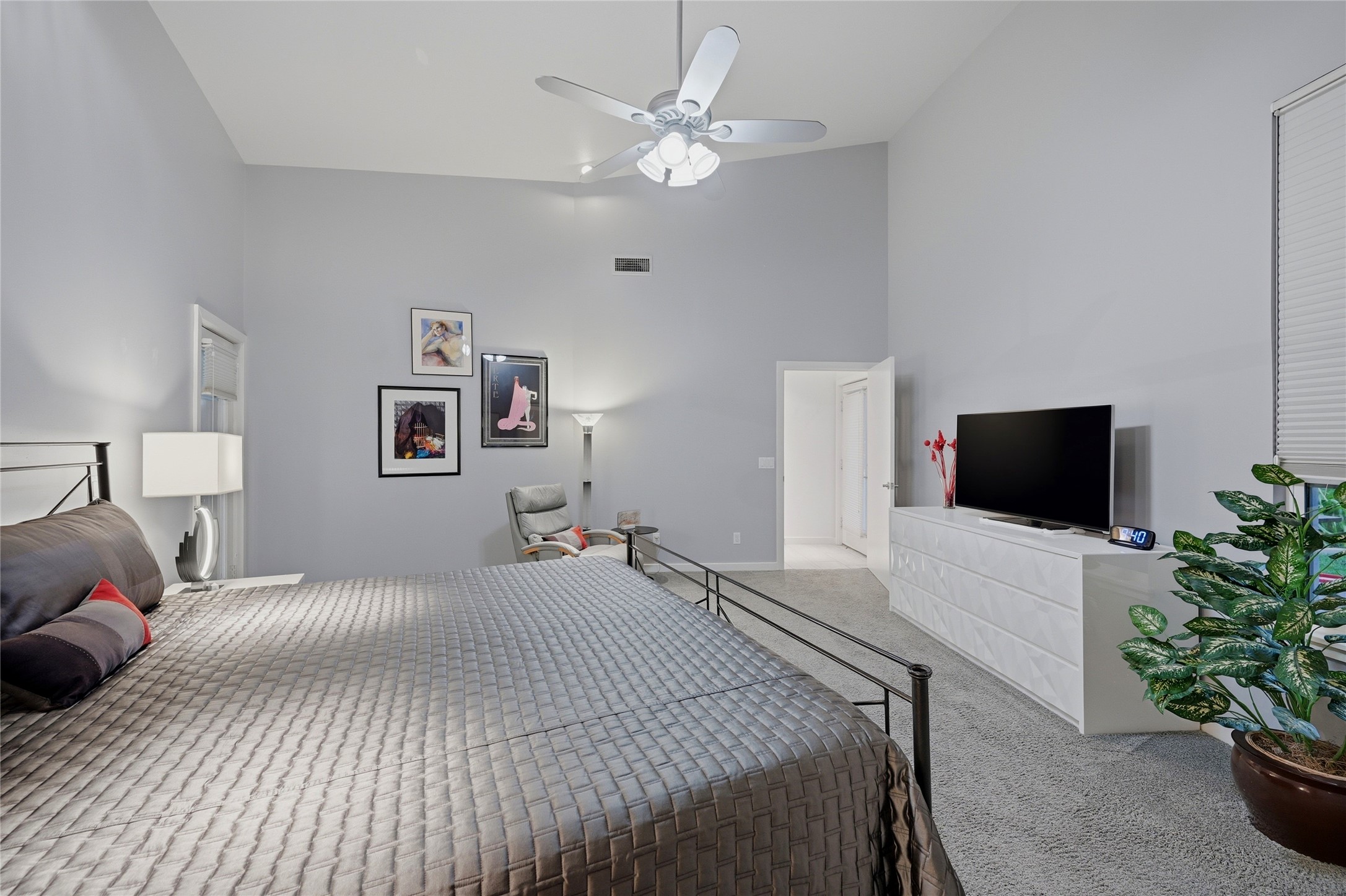 316 Comanche Drive Lake Kiowa TX 76240