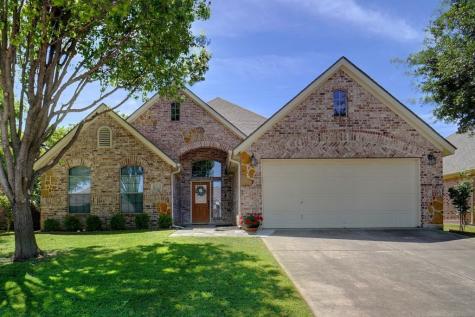 8313 Estandarte Court Benbrook TX 76126