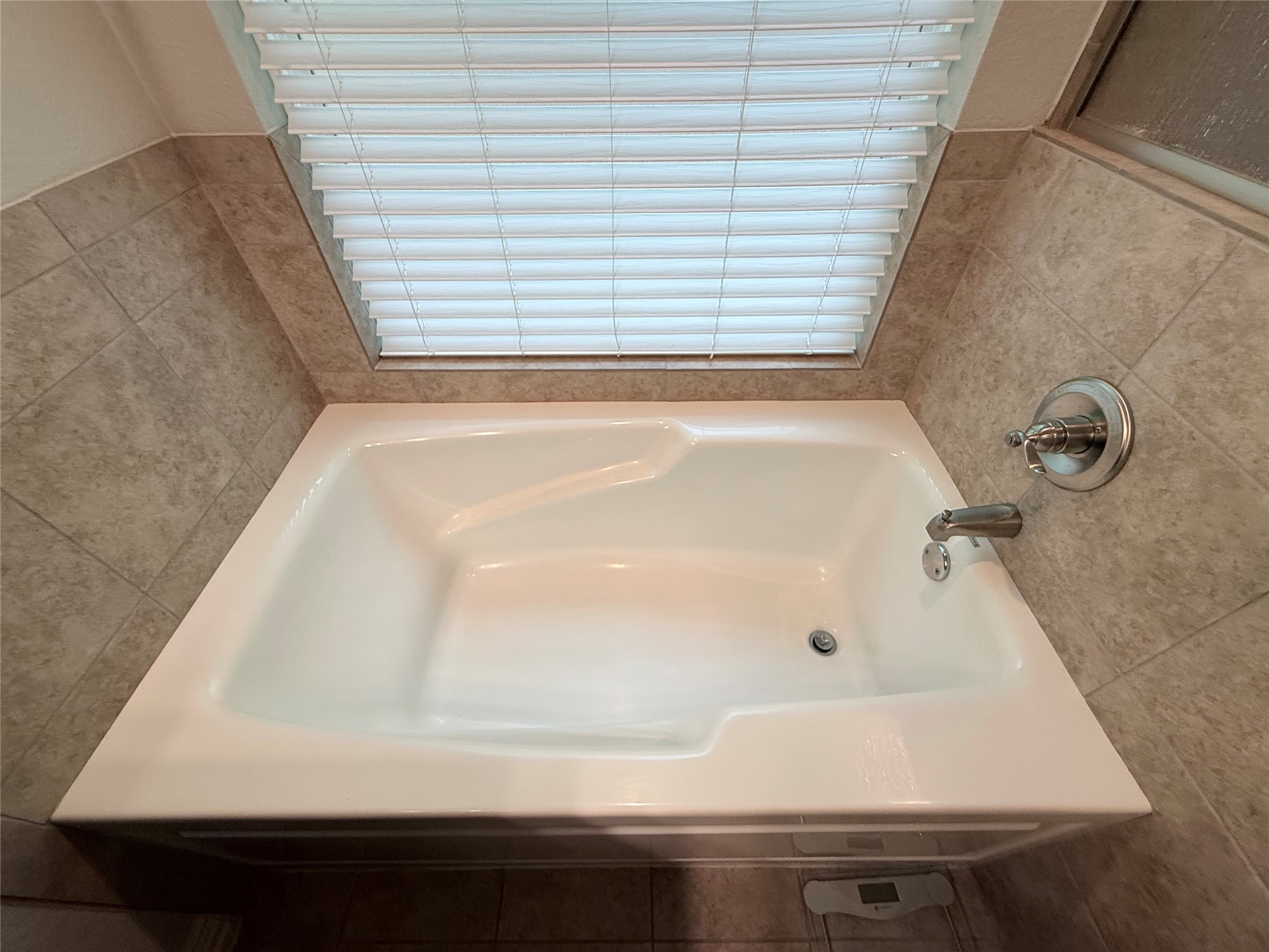 718 E Walcott Street Pilot Point TX 76258