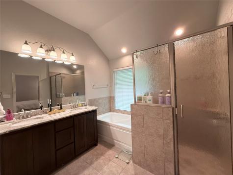 718 E Walcott Street Pilot Point TX 76258
