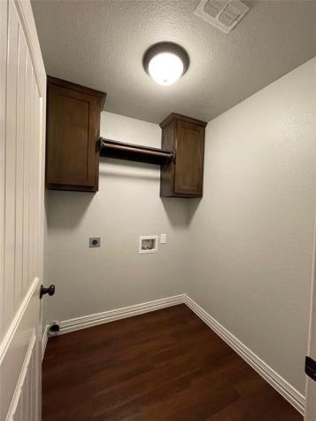 718 E Walcott Street Pilot Point TX 76258
