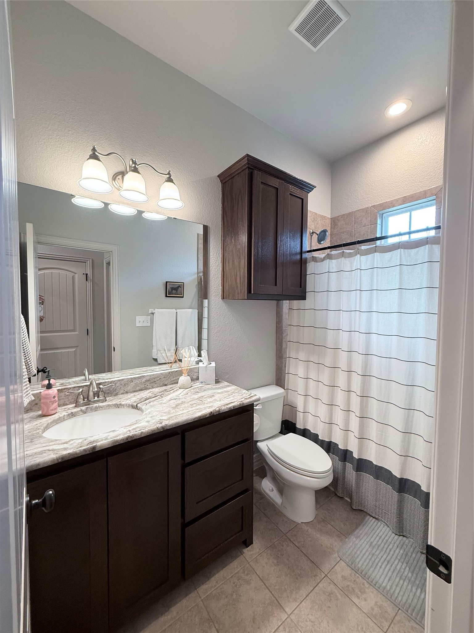 718 E Walcott Street Pilot Point TX 76258