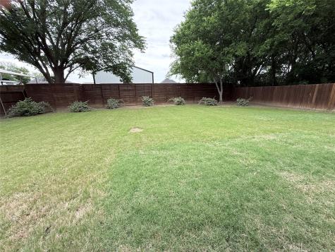 718 E Walcott Street Pilot Point TX 76258