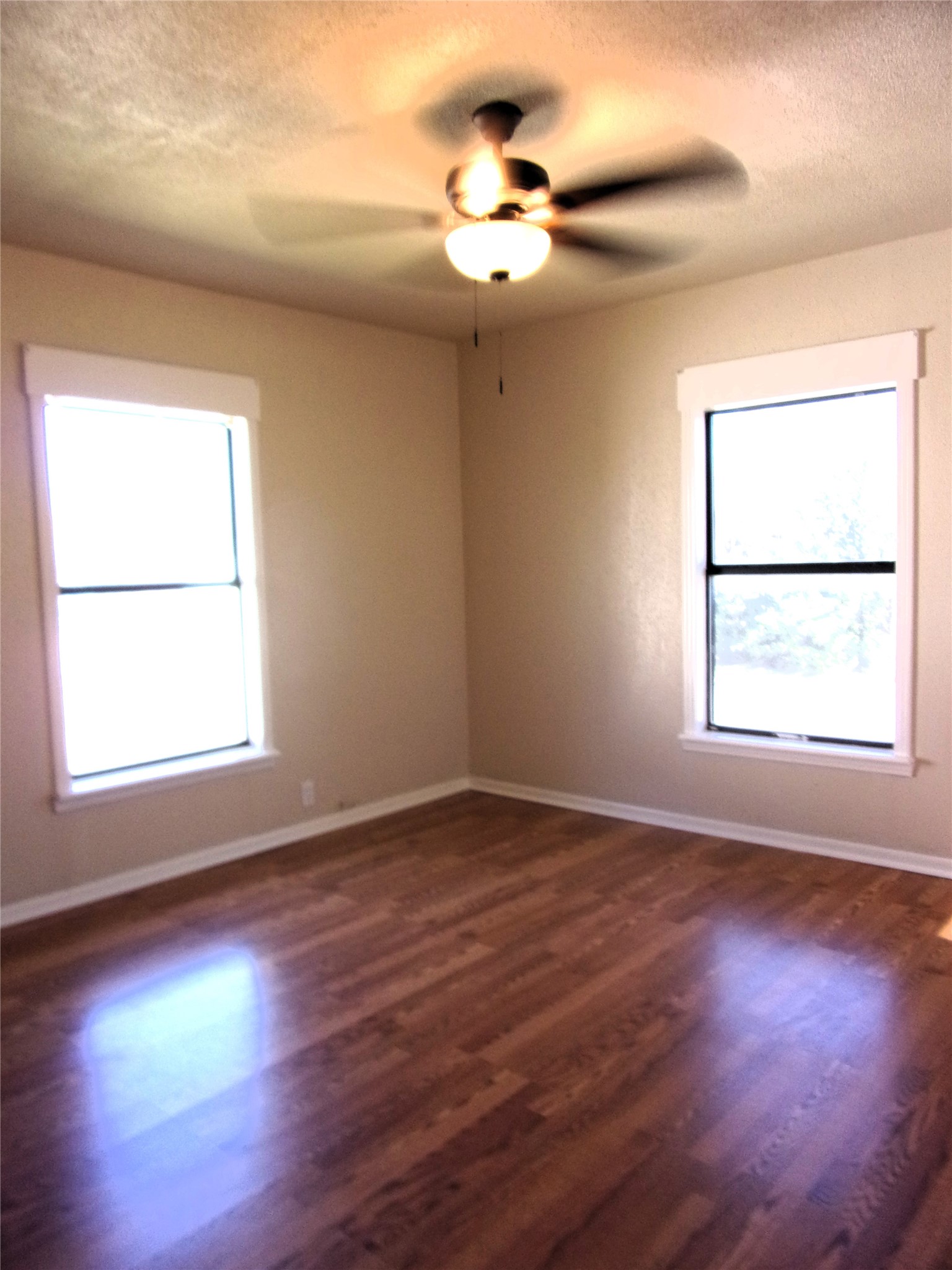 1902 W Dry Street San Saba TX 76877