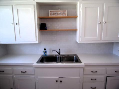 1902 W Dry Street San Saba TX 76877