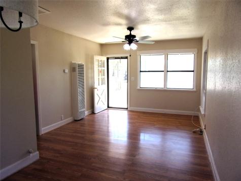 1902 W Dry Street San Saba TX 76877