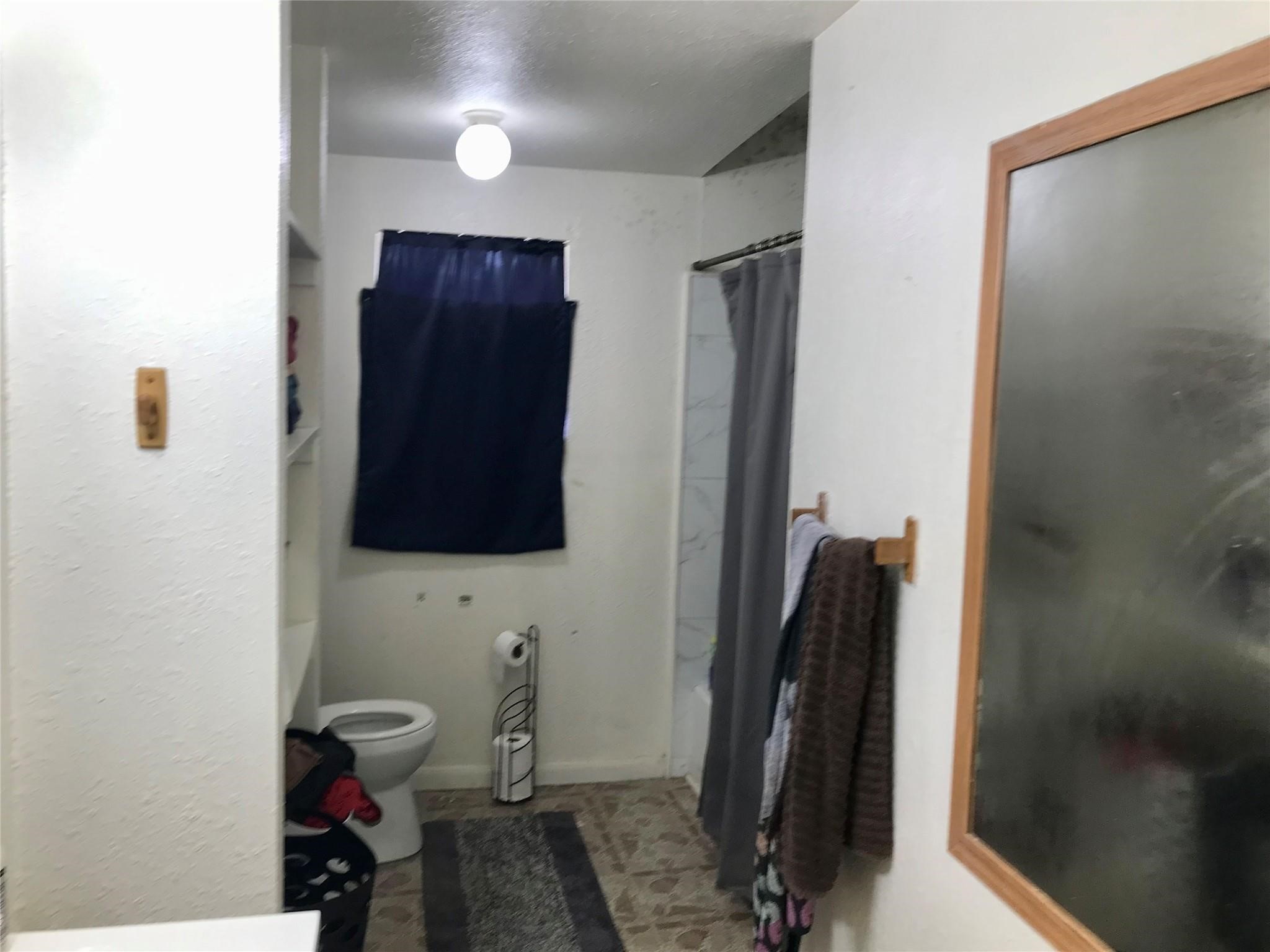 308 N San Marcos Street Whitney TX 76692