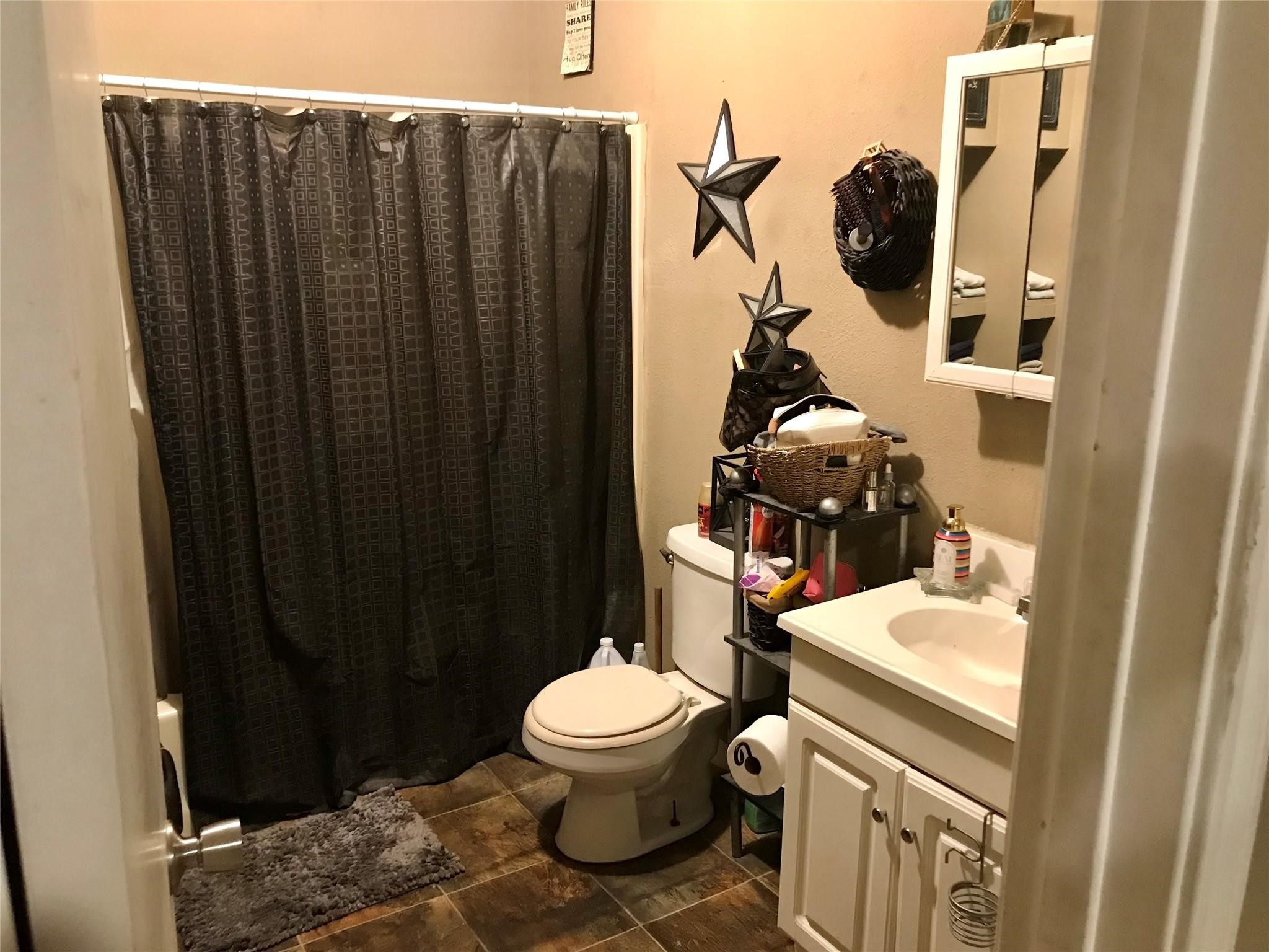 308 N San Marcos Street Whitney TX 76692