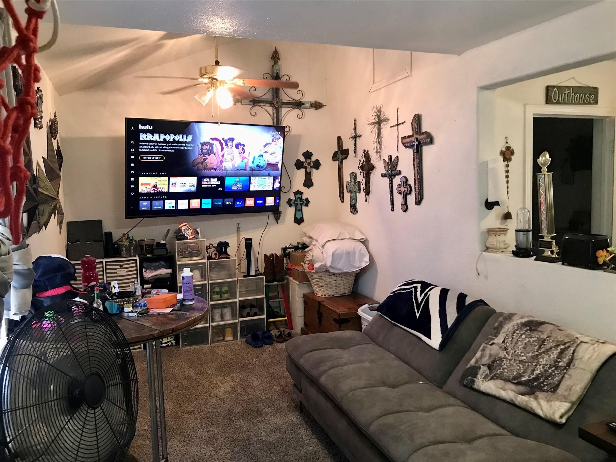 308 N San Marcos Street Whitney TX 76692