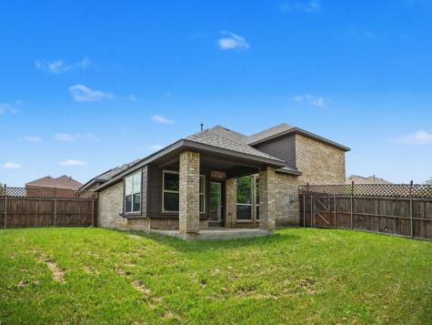 113 Brighton Drive Desoto TX 75115