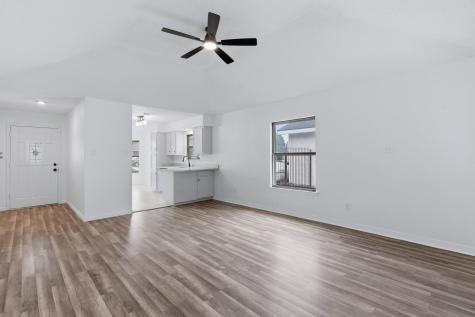 3611 Alexandria Drive Arlington TX 76015
