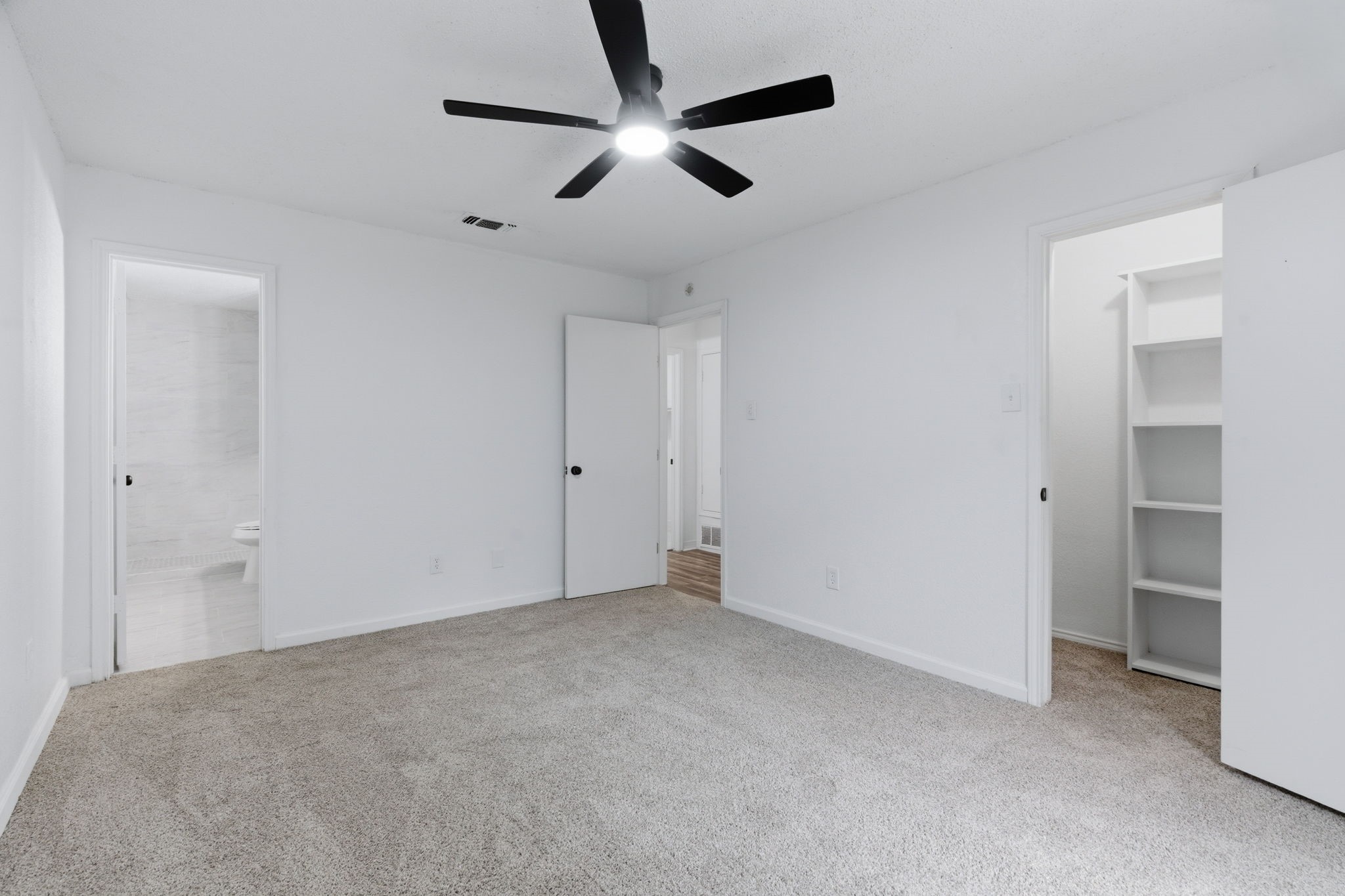 3611 Alexandria Drive Arlington TX 76015