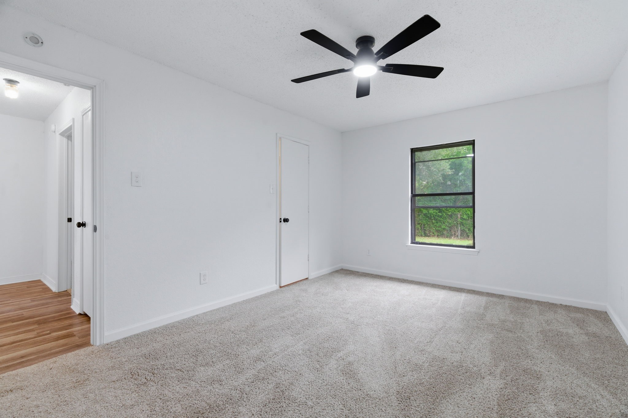 3611 Alexandria Drive Arlington TX 76015