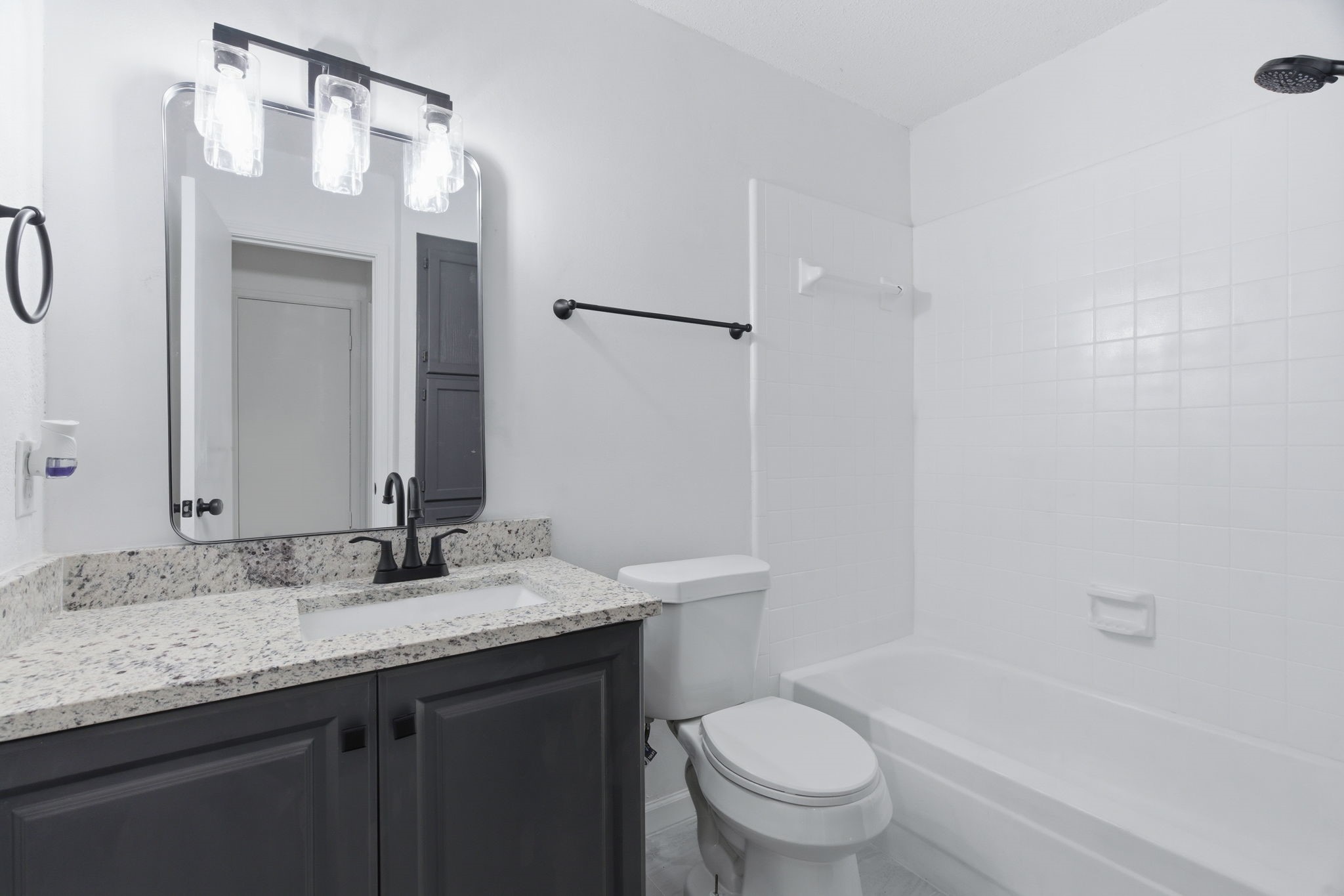 3611 Alexandria Drive Arlington TX 76015