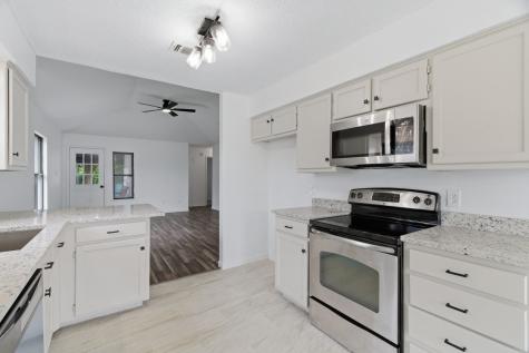 3611 Alexandria Drive Arlington TX 76015