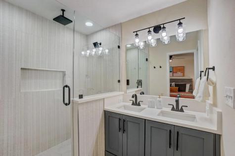 3040 Ponder Place Dallas TX 75229