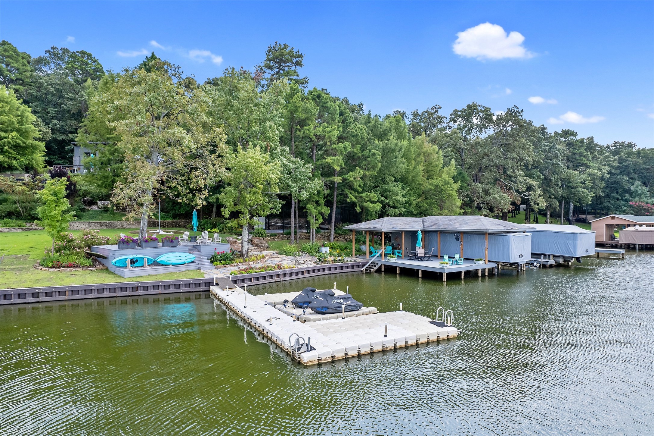 45 Lakeview Scroggins TX 75480