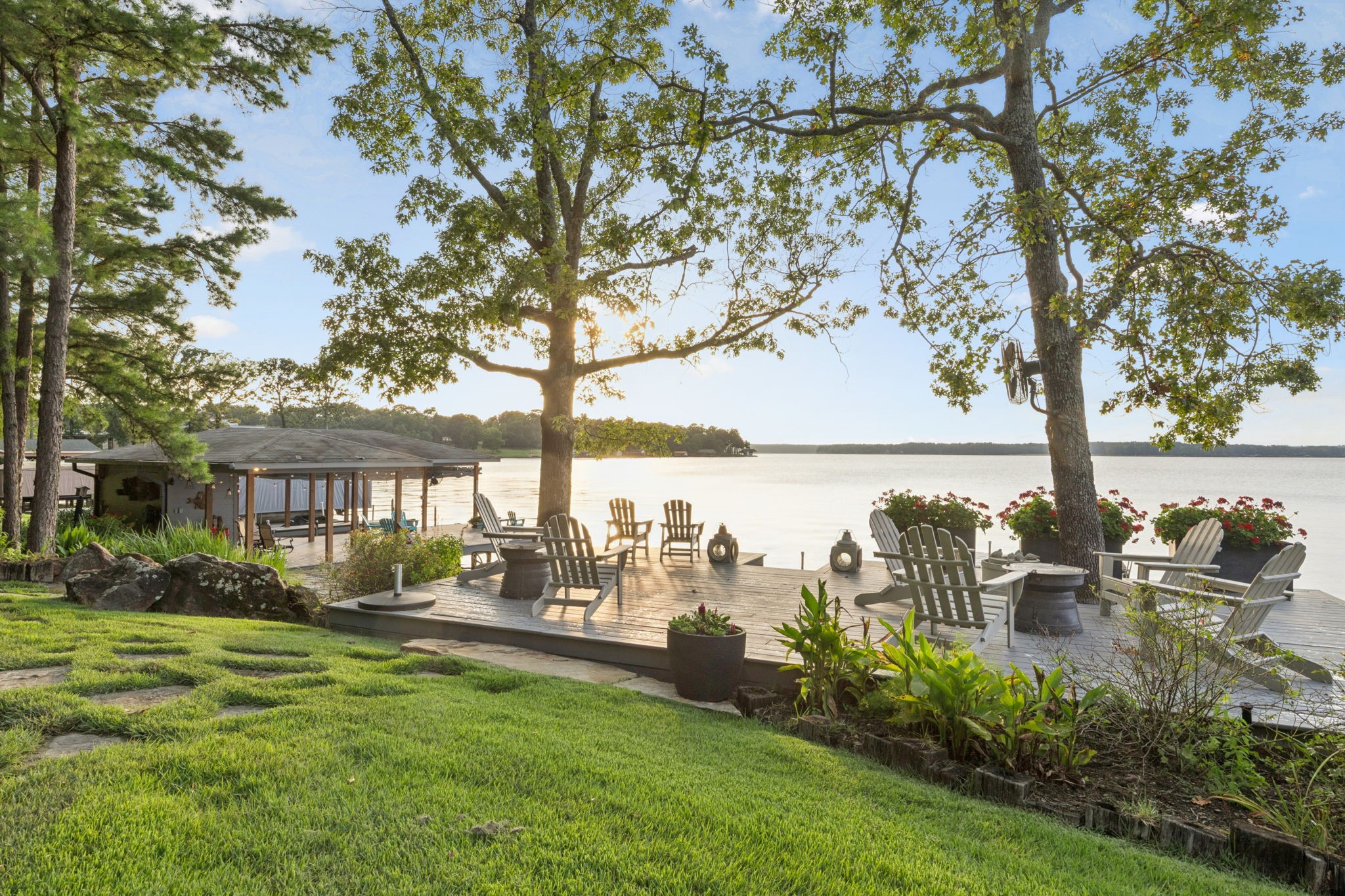 45 Lakeview Scroggins TX 75480
