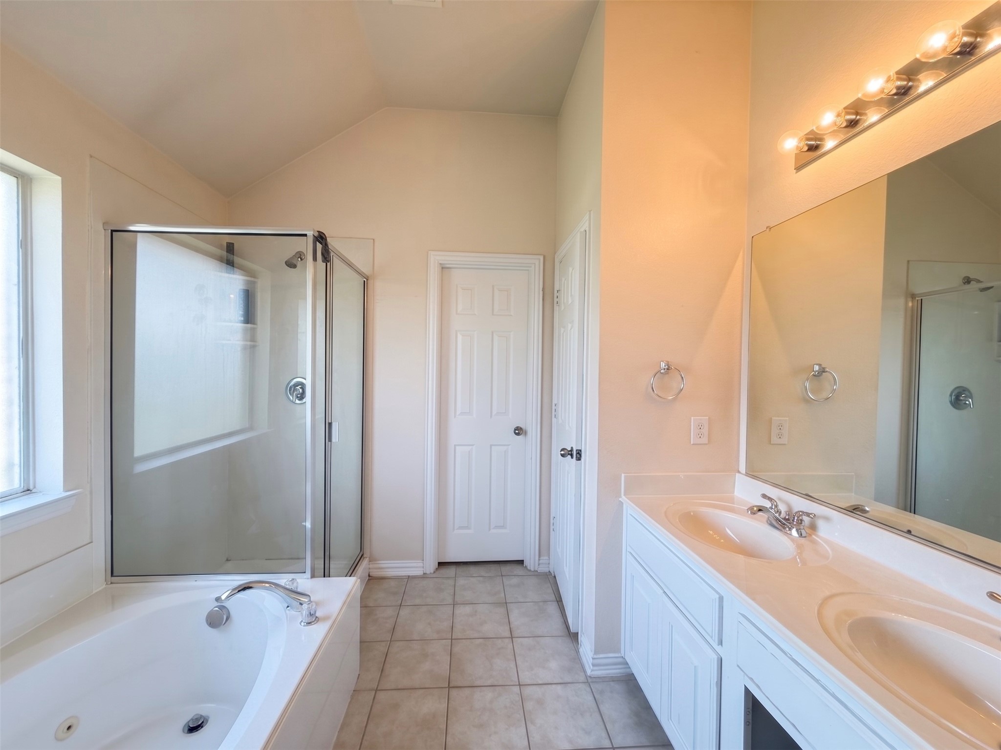 1435 Fleetwood Cove Drive Grand Prairie TX 75052