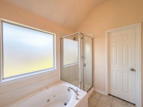 1435 Fleetwood Cove Drive Grand Prairie TX 75052