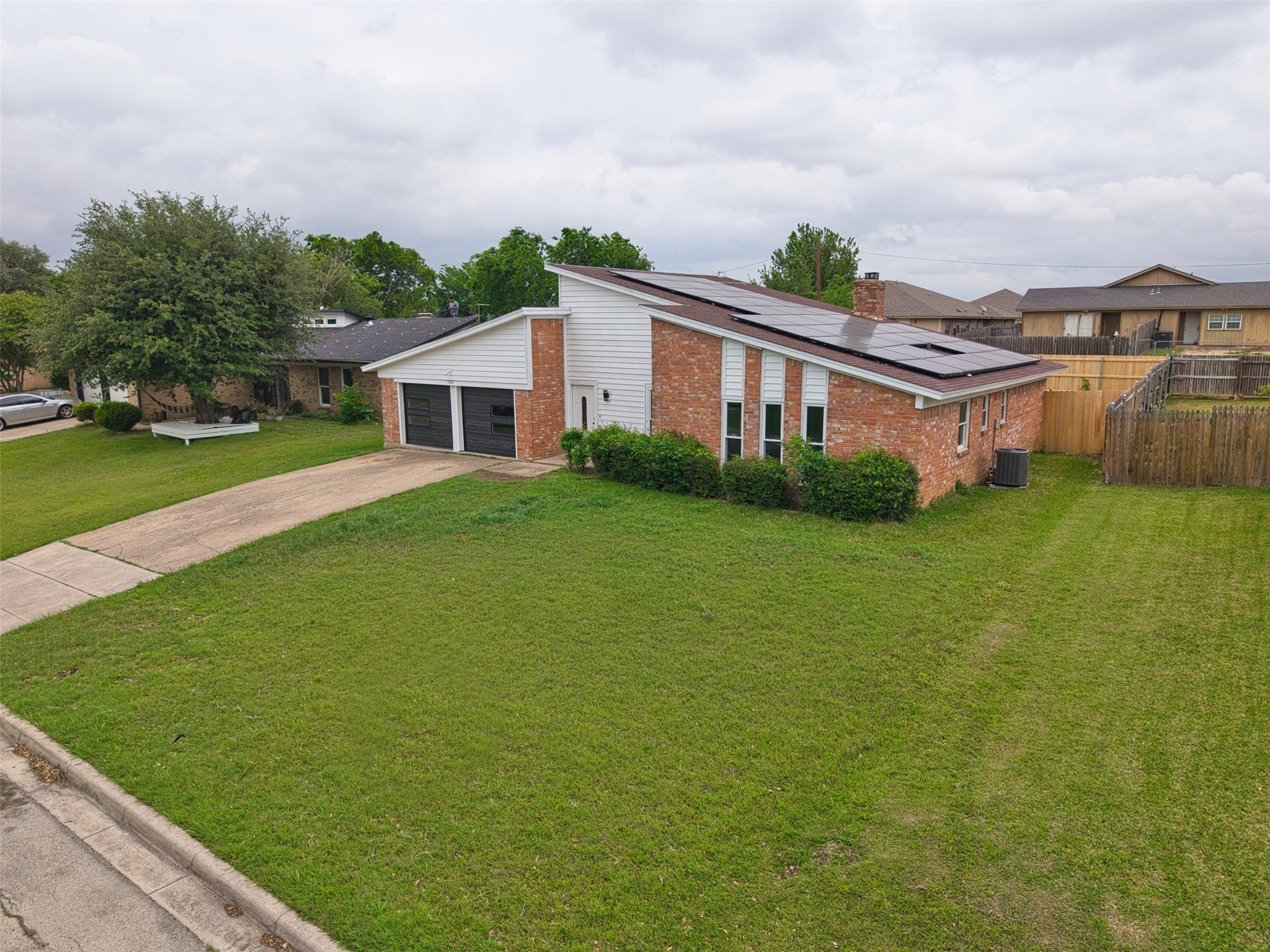 7321 Fredricksburg Drive Forest Hill TX 76140